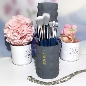 Laruce Beauty CHRISTINE Makeup Brush Set of 5 with Travel Cup *BNIP